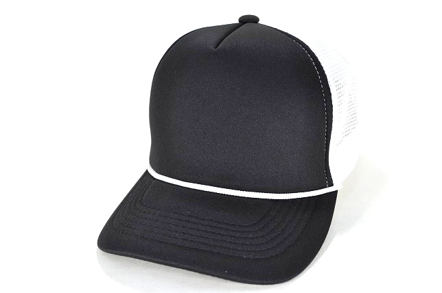 FP-01 5PANEL SPONG TRUCKER CAP BLACK/WHITE MESH